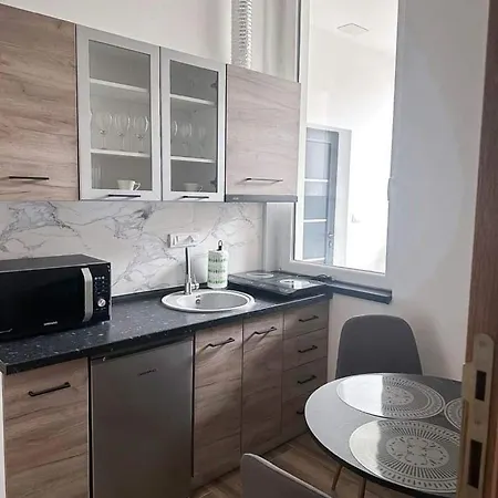 M.&.b Luks 2 Mataruska Banja